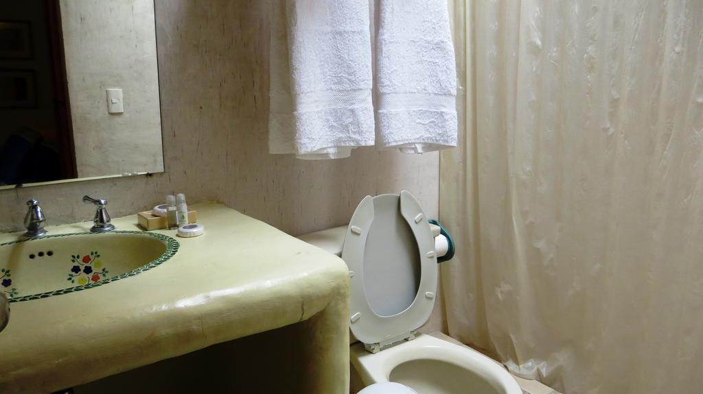 Hotel Casa Abierta Valle de Bravo Pokój zdjęcie